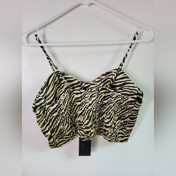 NWT Sincerely Jules ZEBRA Smocked Cami Large - Picture 4 of 4